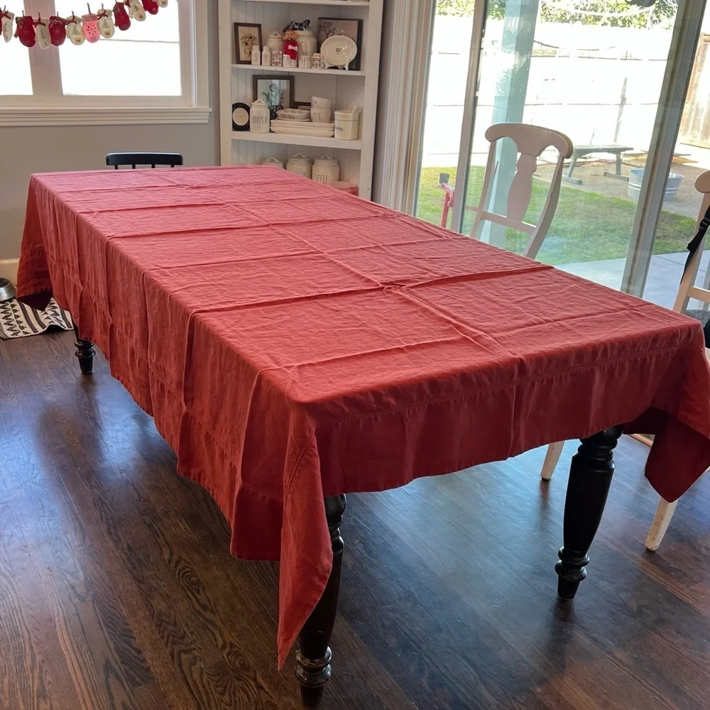 Williams-Sonoma 100% Linen Double Hemstitch Tablecloth Chili 52x70 Hungary GUC